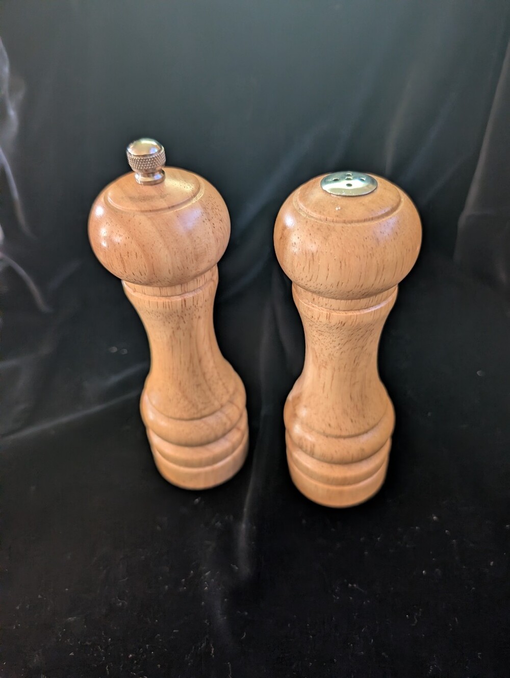 Natural Wood Salt and Pepper Mill Set - Light Brown